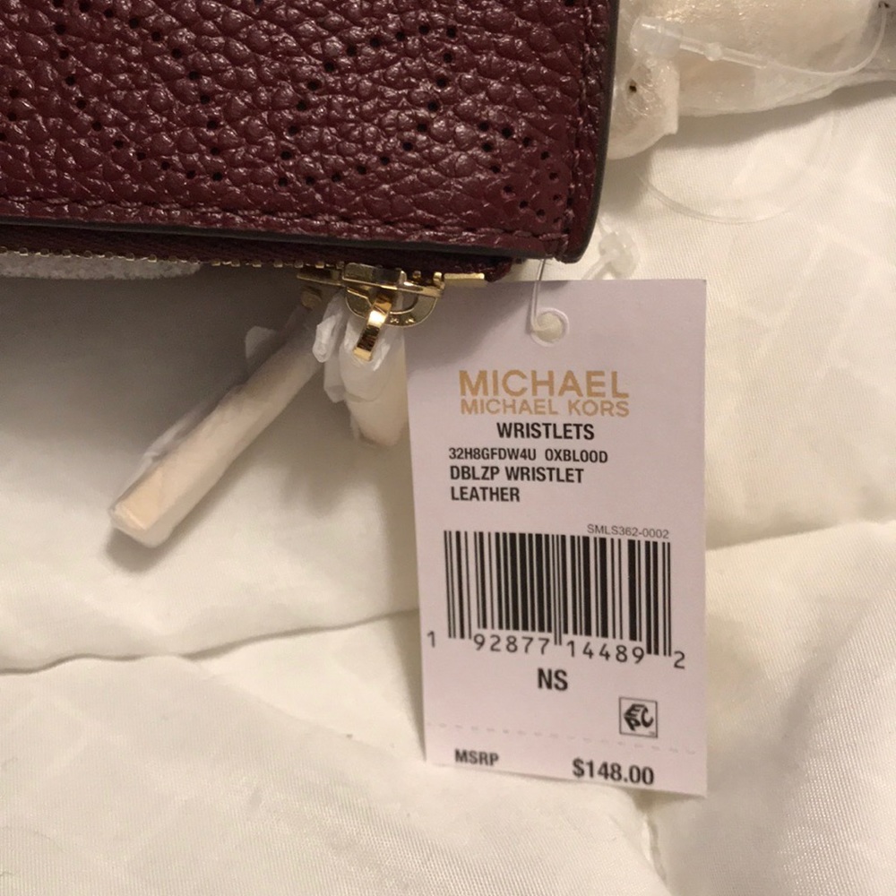 Michael Kors double zip wristlet - Picture 3 of 8